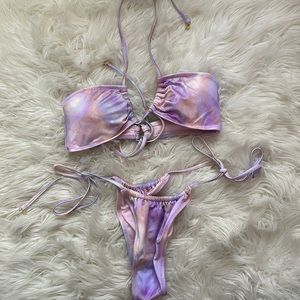 Victoria’s Secret bikini